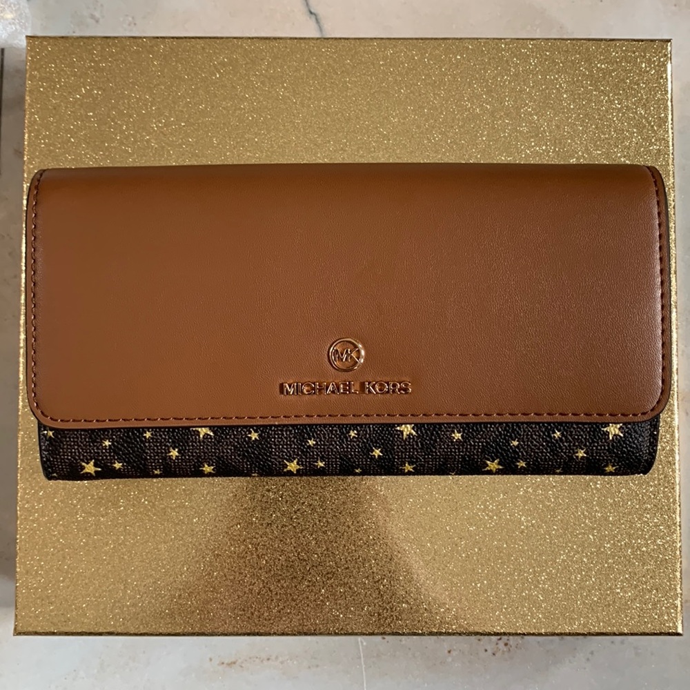 Brand New Michael Kors Convertible Crossbody Wallet Jet Set Charm Brown Multi